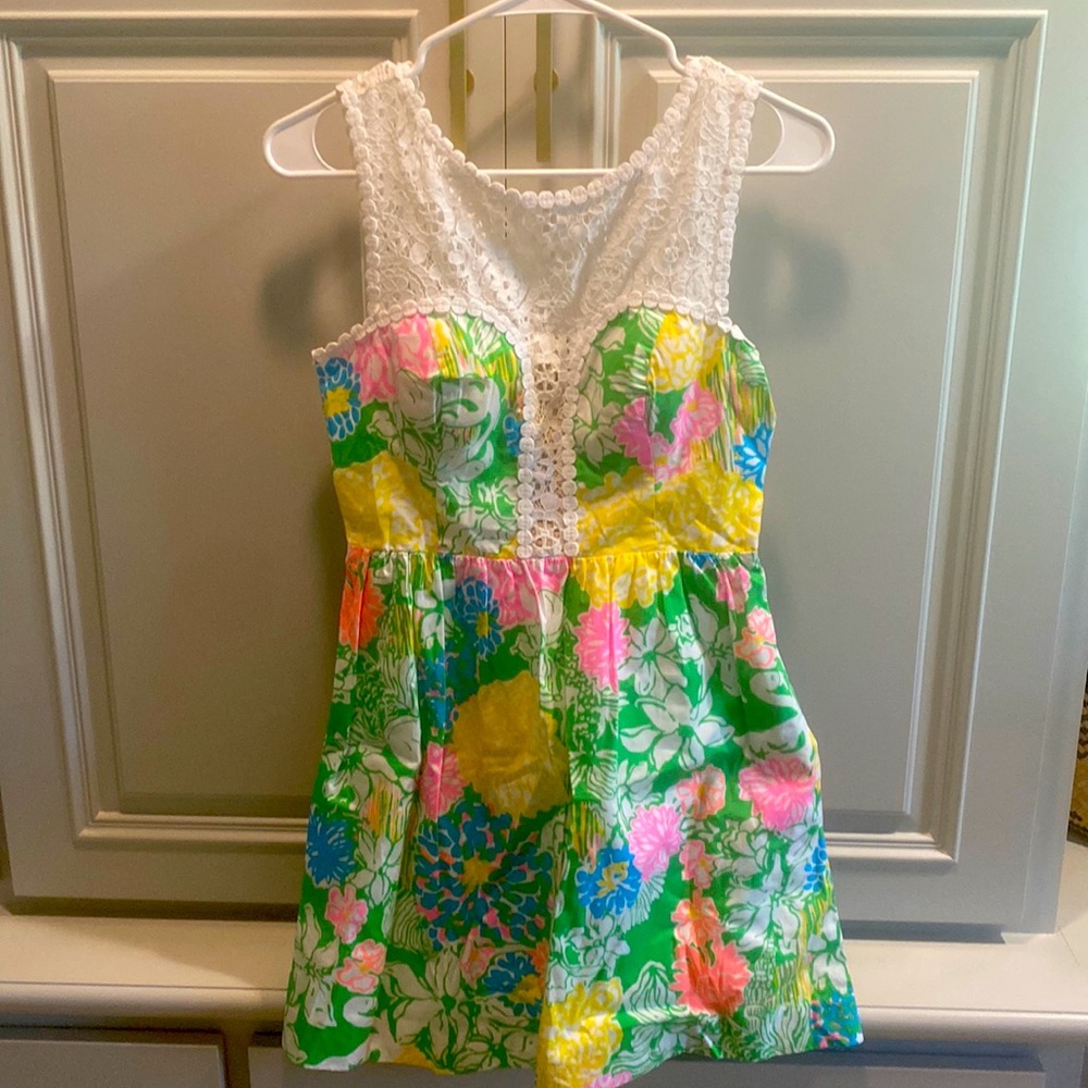 Women’s Lily Pulitzer!